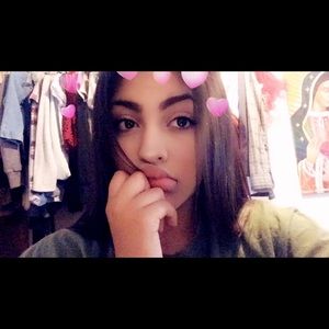 Meet your Posher, Suzett